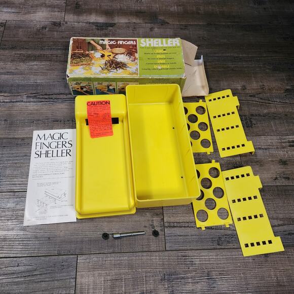 Vintage Magic Fingers pea/bean sheller. New in box never used. Z - Picture 5 of 5